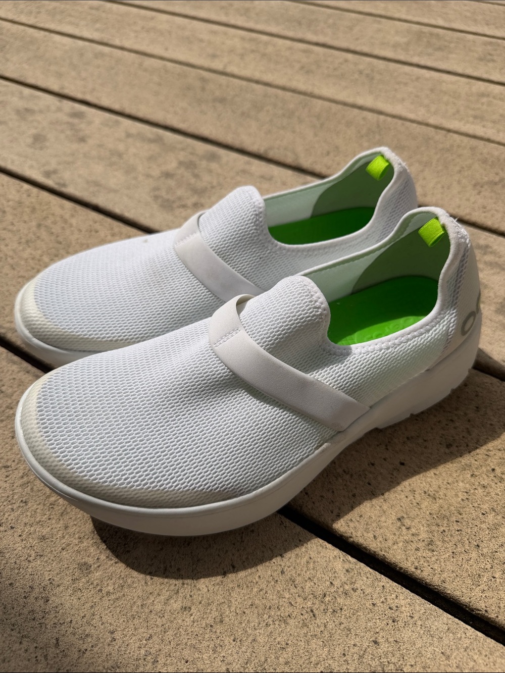 OOFOS White Slip-On Sneakers with Neon Green Interior
